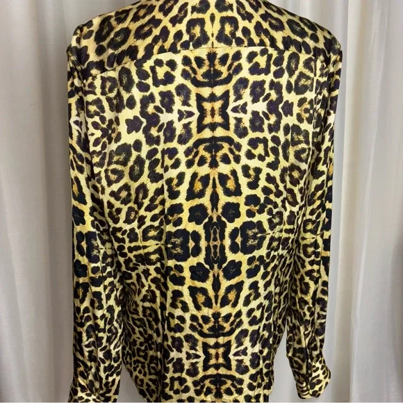 Dries Van Noten Viscose Animal Print Button Down Blouse - Picture 4 of 14